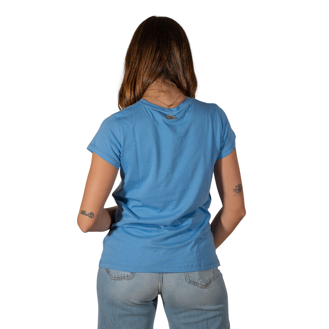 CAMISETA CON BOCAS BLUE SKY
