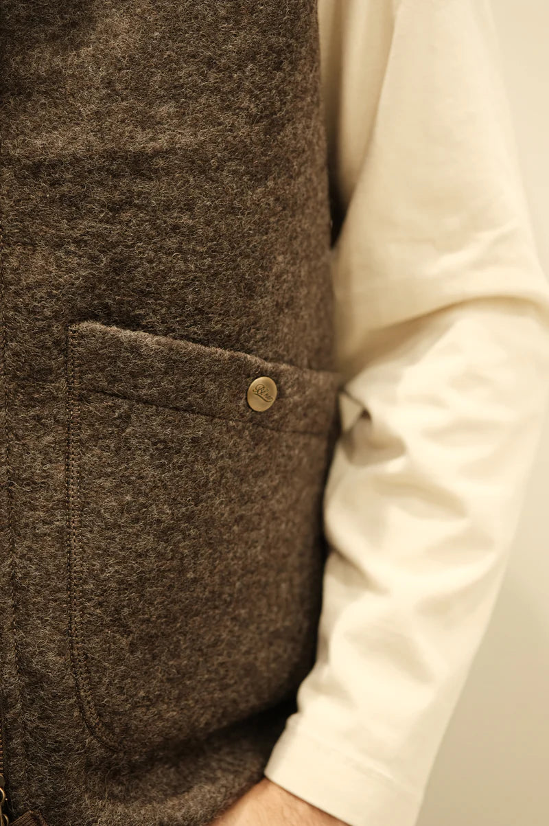 CHALECO DE LANA VEST WOLF MARRÓN