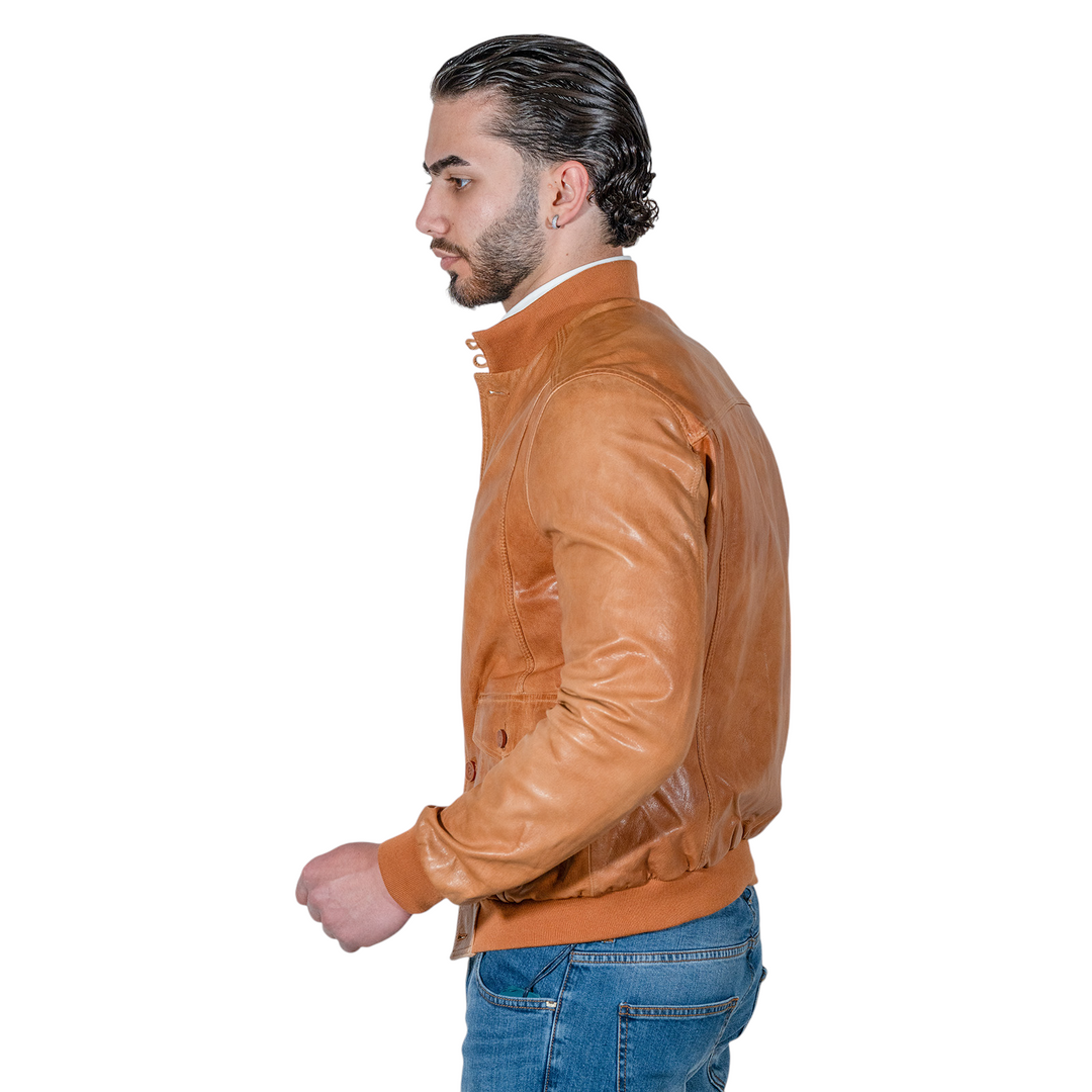 CHAQUETA CON BOTONES DE PIEL COÑAC