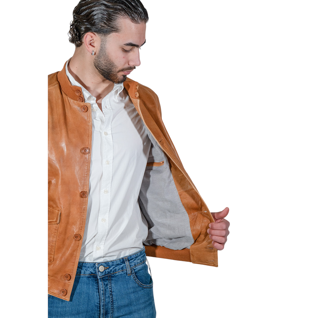 CHAQUETA CON BOTONES DE PIEL COÑAC