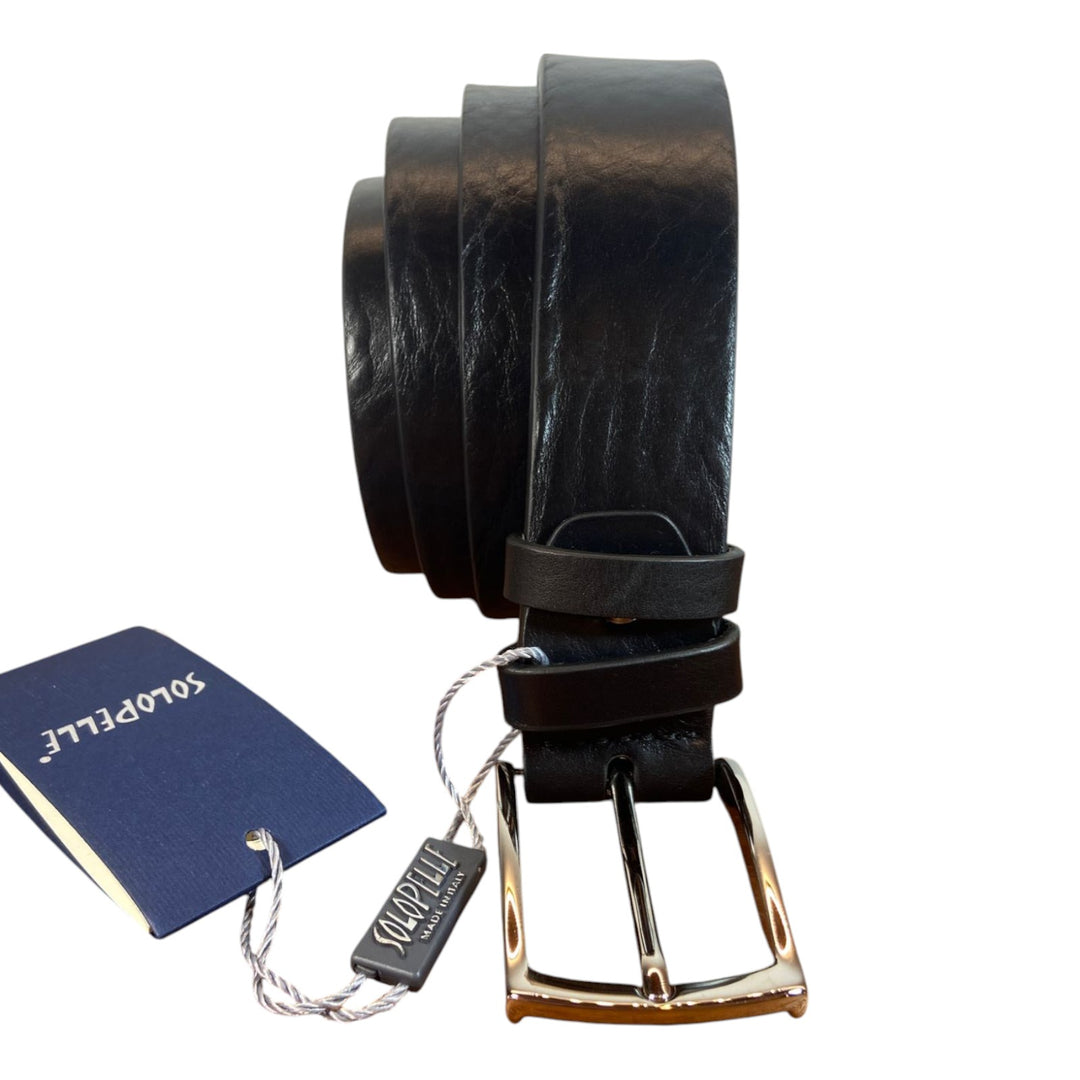 CINTURÓN DE CUERO NEGRO