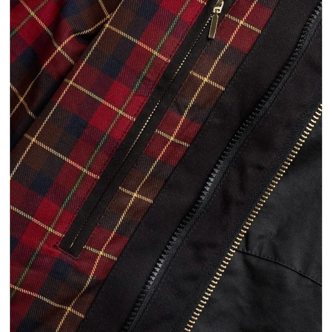 CHAQUETA DE TREKKING NEGRA