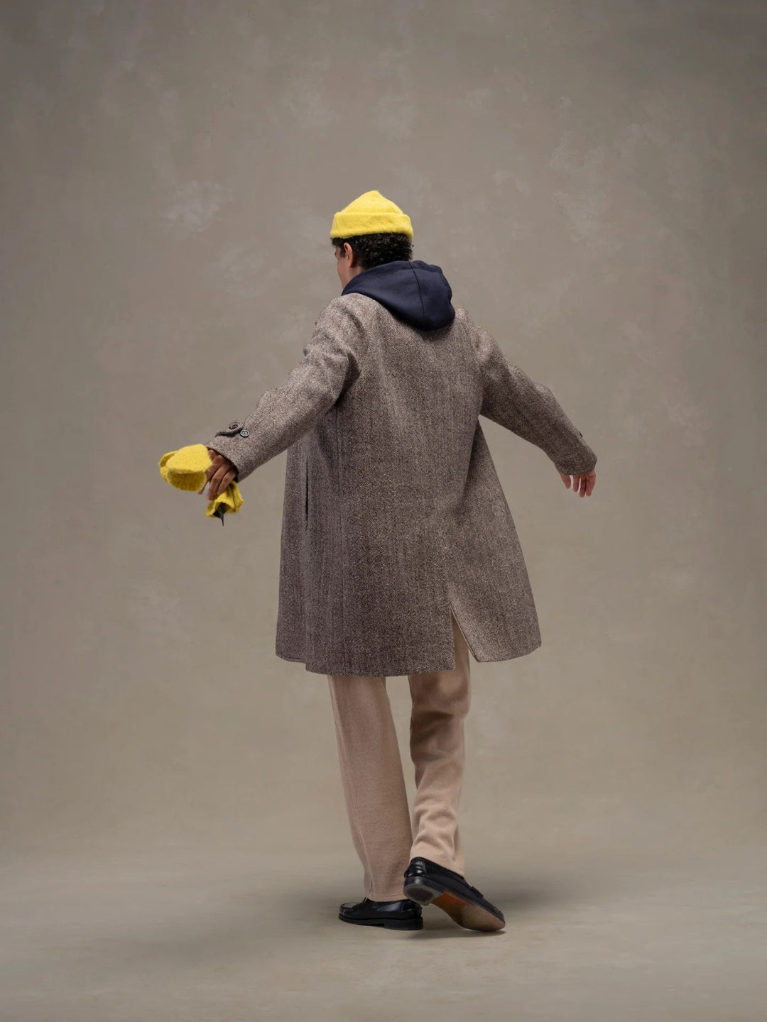 ABRIGO REGLAN DE LANA VIRGEN CORTEZA