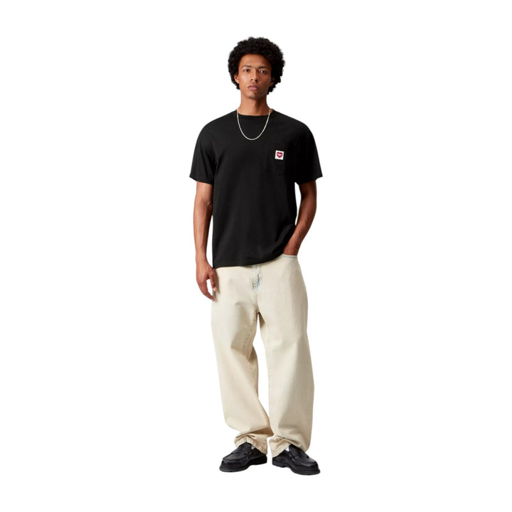 S/S Pocket Heart T-Shirt Negro / Rojo