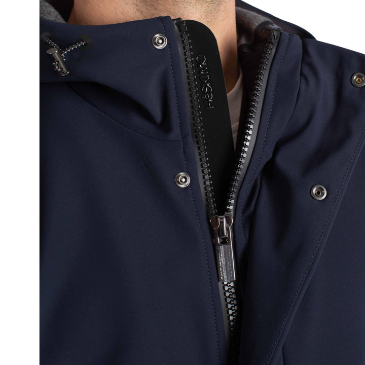 PARKA CON CAPUCHA TÉCNICA DE FELPA AZUL