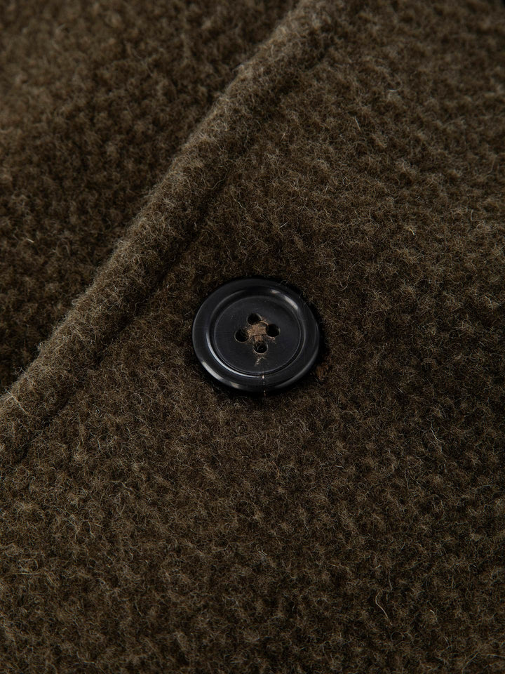 ABRIGO DE LANA VIRGEN TEÑIDA EN VERDE